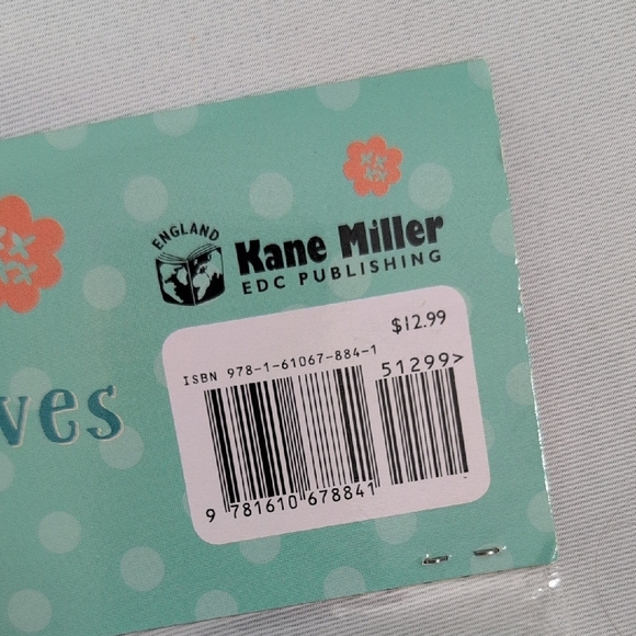 Cloth Book - Colorful Insect Design - Picture 3 of 5